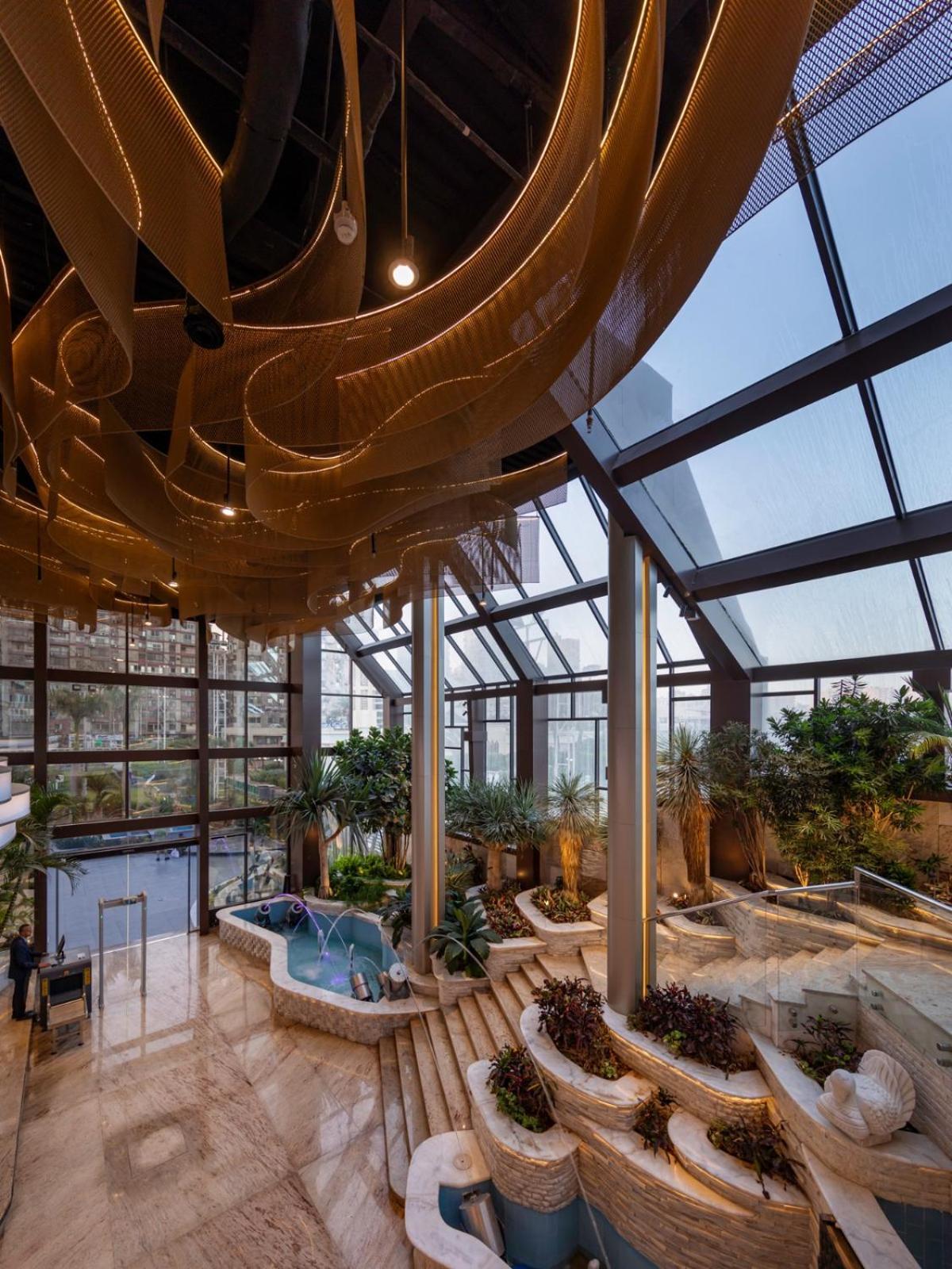 Mirage Hotel & Conference Center アレクサンドリア エクステリア 写真 The Sky Garden