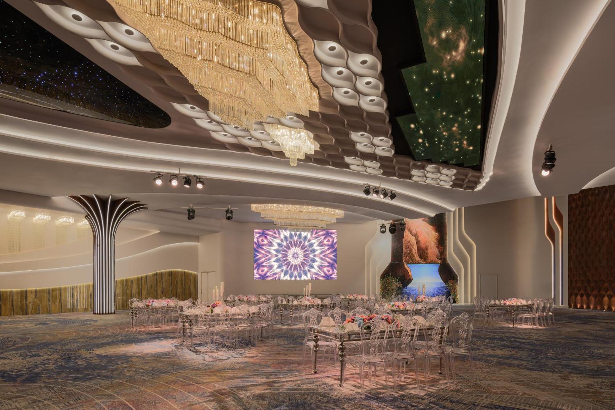 Mirage Hotel & Conference Center アレクサンドリア エクステリア 写真 The interior of the ballroom